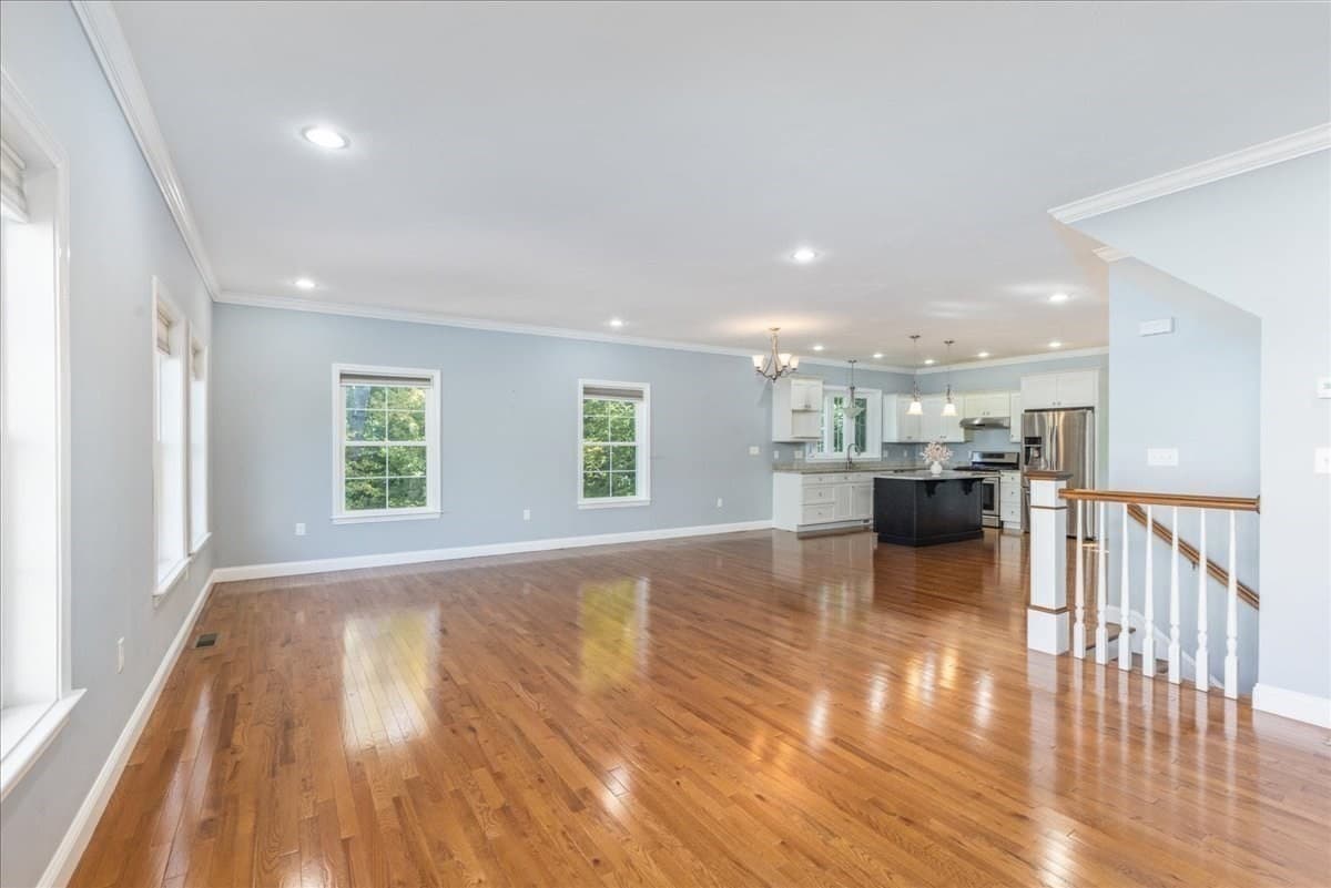 Condominium at 52 Compass Pt # 52, North Andover MA 01845, North Andover, photo 10 of 41