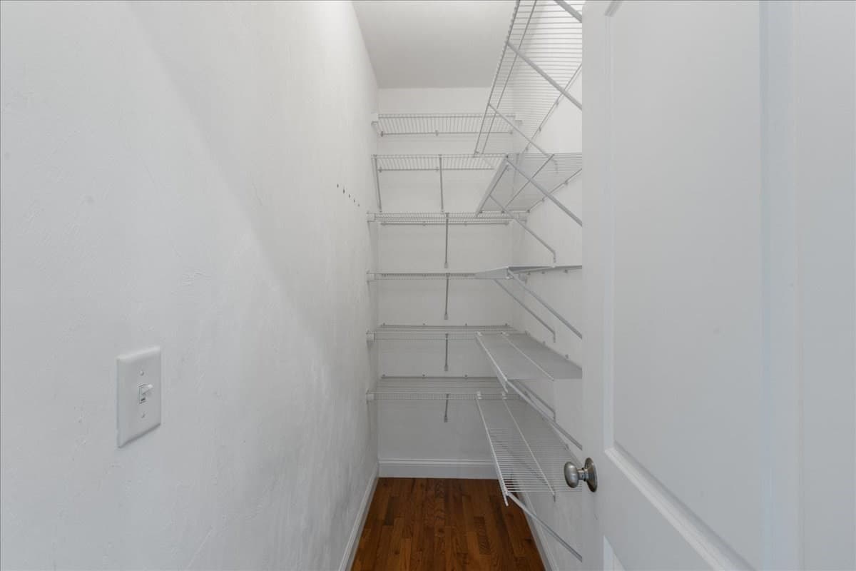 Condominium at 52 Compass Pt # 52, North Andover MA 01845, North Andover, photo 15 of 41