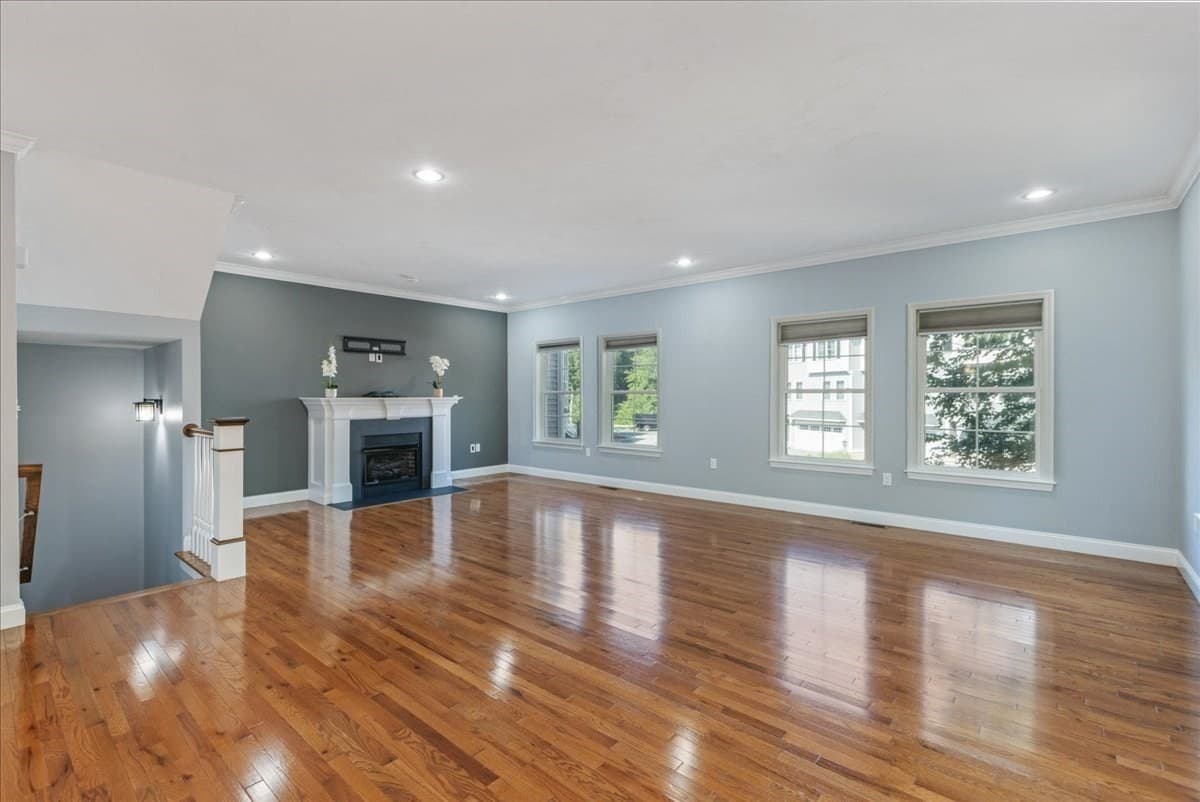 Condominium at 52 Compass Pt # 52, North Andover MA 01845, North Andover, photo 4 of 41