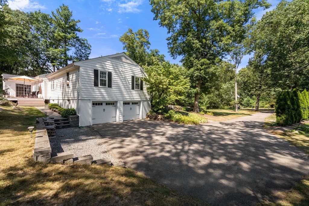 Single Family Residence at 24 Great Rock Road, Sherborn MA 01770, Sherborn, photo 3 of 39