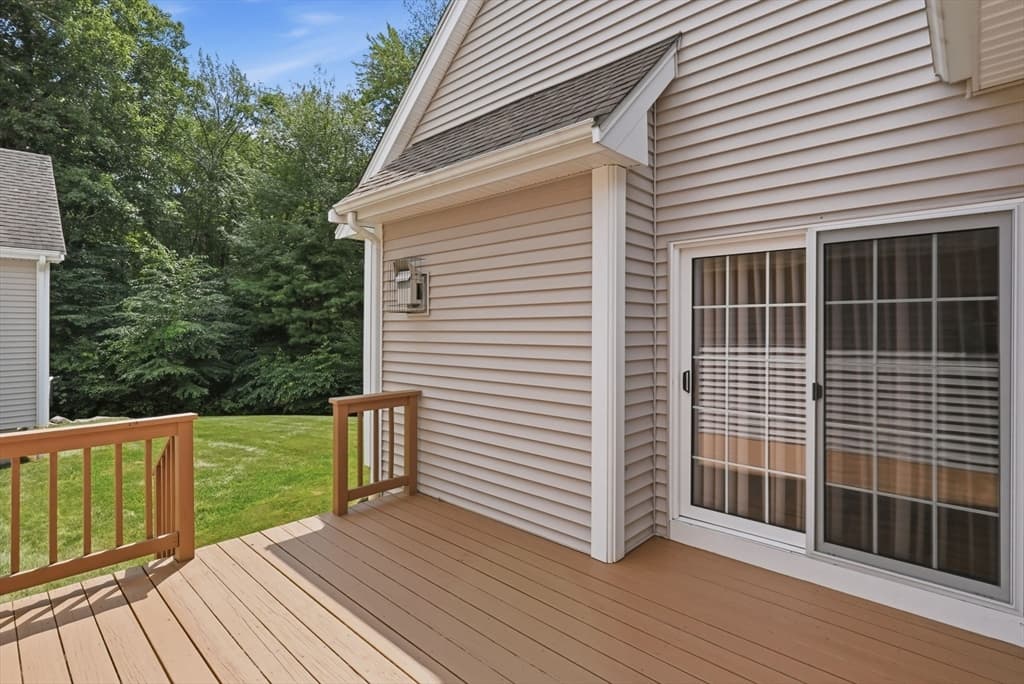 Condominium at 15 Braeburn Ln # 15, Ashland MA 01721, Ashland, photo 33 of 42
