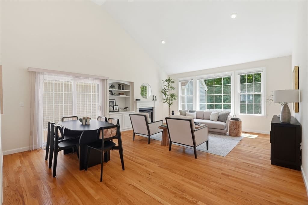 Condominium at 15 Braeburn Ln # 15, Ashland MA 01721, Ashland, photo 4 of 42