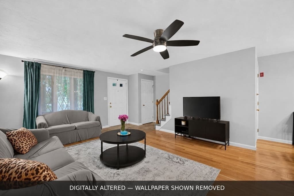 Condominium at 13 Old Meetinghouse Grn # 13, Norton MA 02766, Norton, photo 3 of 35