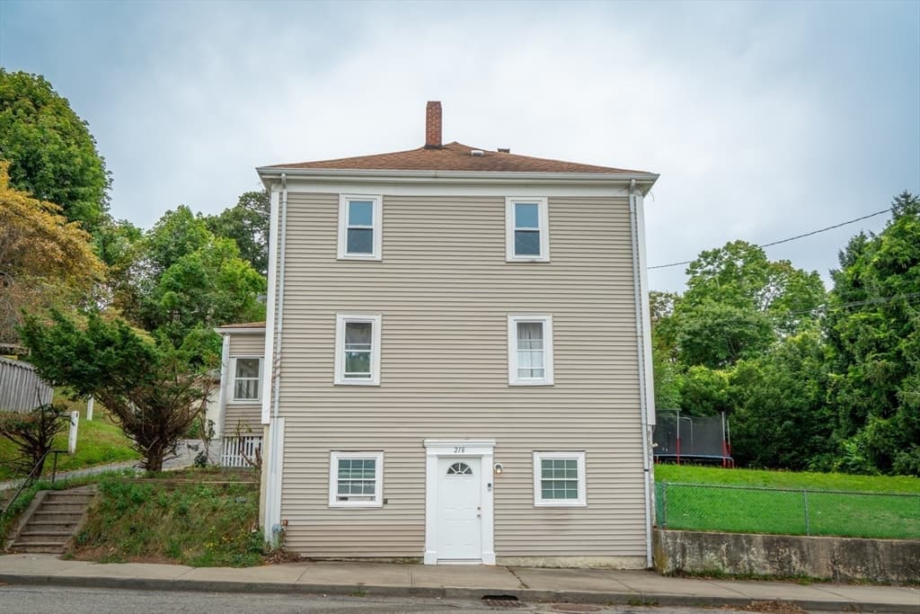 Multi Family at 218 Standish Ave, Plymouth MA 02360, Plymouth, photo 12 of 29