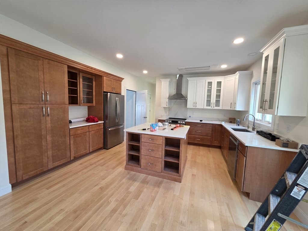 Single Family Residence at 91 Chicopee Row, Groton MA 01450, Groton, photo 5 of 12