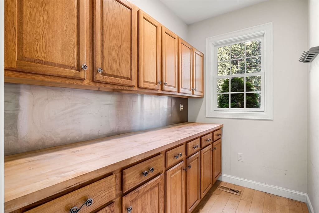 Single Family Residence at 9 Grandview Rd, North Reading MA 01864, North Reading, photo 17 of 41