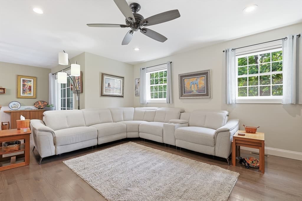 Condominium at 17 Cypress # 1, Exeter NH 03833, Exeter, photo 16 of 42