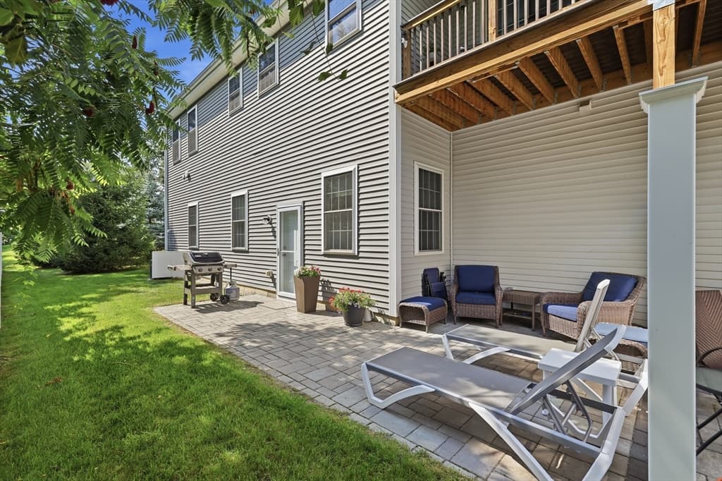Condominium at 17 Cypress # 1, Exeter NH 03833, Exeter, photo 5 of 42