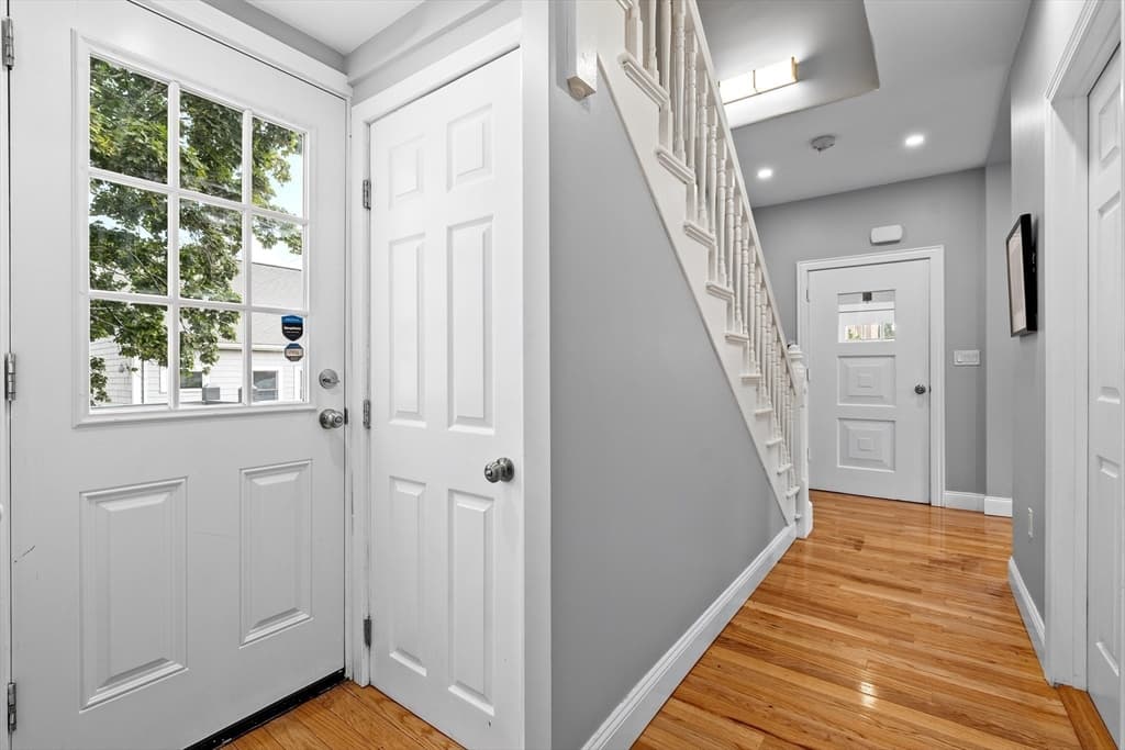 Single Family Residence at 545 Washington St, Braintree MA 02184, Braintree, photo 12 of 31
