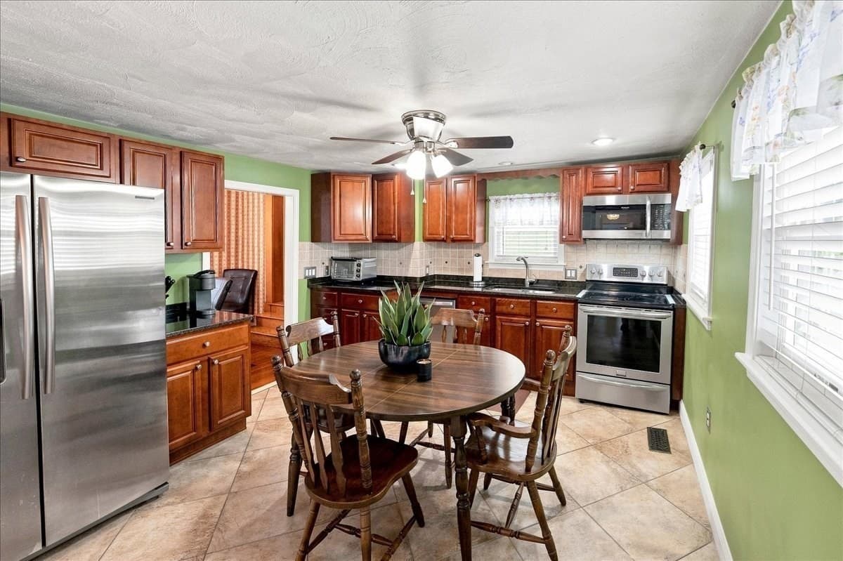 Single Family Residence at 9 Oliver Street, Milford MA 01757, Milford, photo 6 of 20