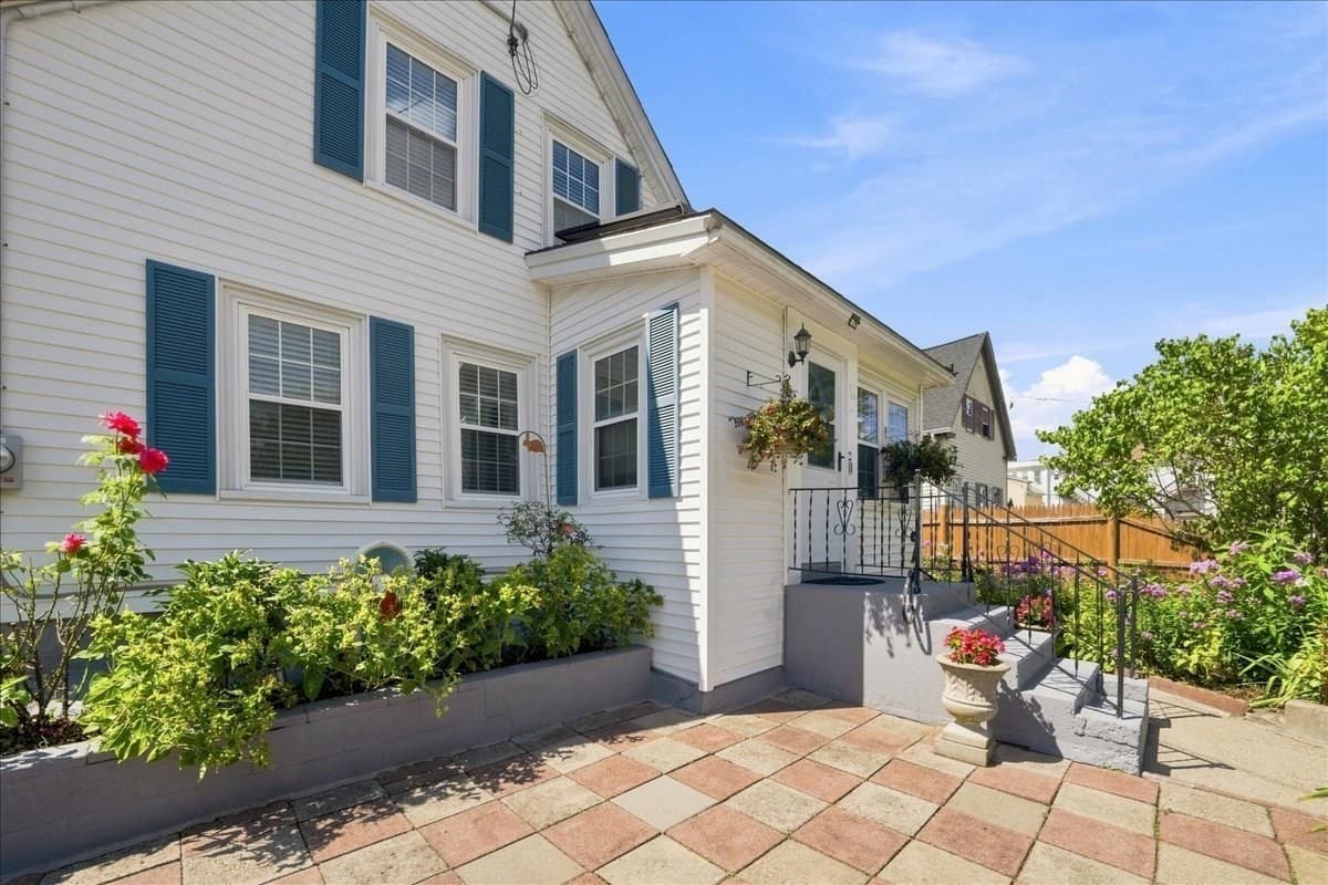 Single Family Residence at 9 Oliver Street, Milford MA 01757, Milford, photo 4 of 20