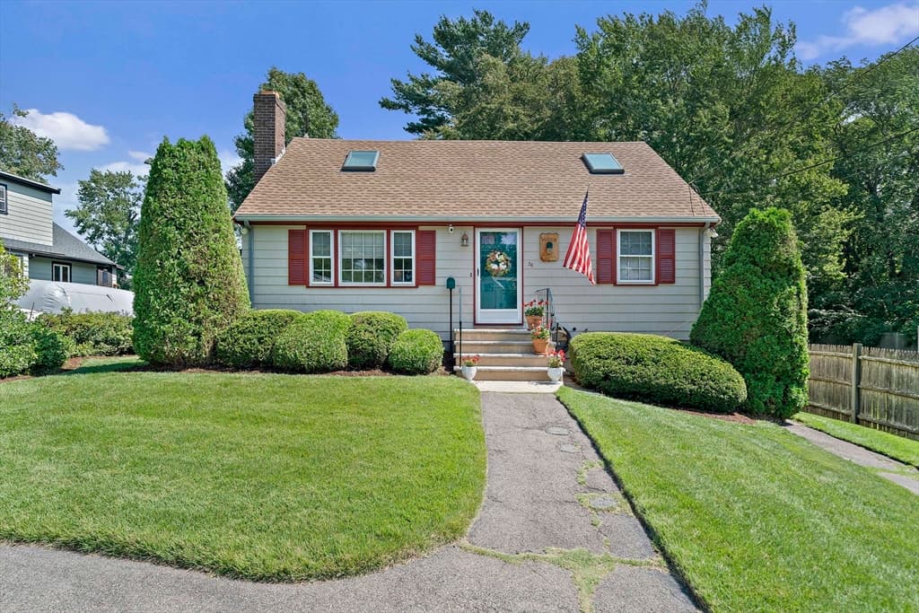 36 Concord St, Brockton MA 02302