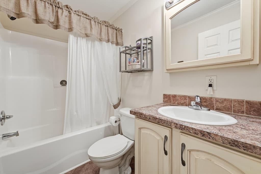 Mobile Home at 11 Carol Circle, Westfield MA 01085, Westfield, photo 23 of 41