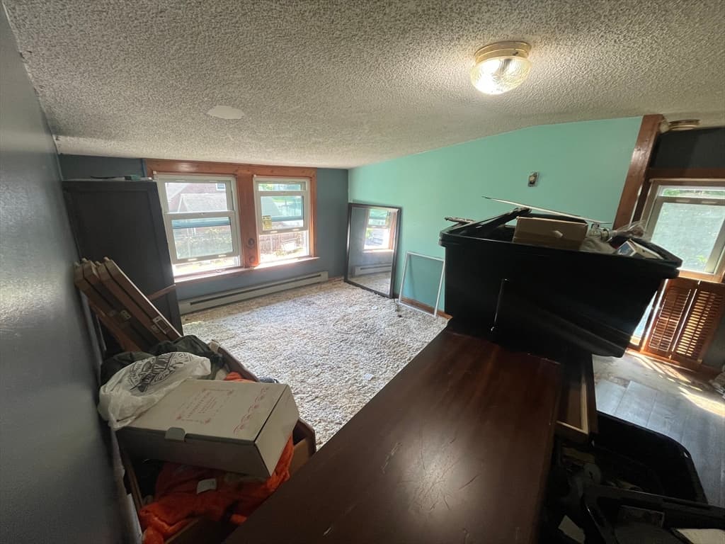 Single Family Residence at 104 Balis St, Springfield MA 01109, Springfield, photo 26 of 30
