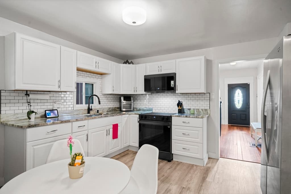 Single Family Residence at 275 Broadway St, Chicopee MA 01020, Chicopee, photo 15 of 34