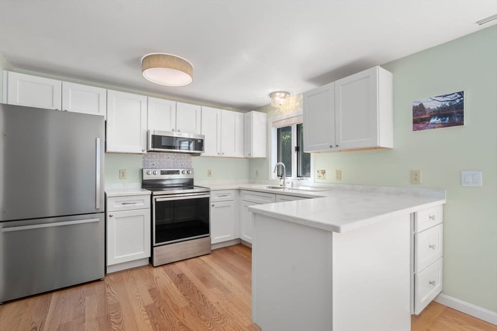 Condominium at 55 Littleton Rd # 11B, Ayer MA 01432, Ayer, photo 3 of 36