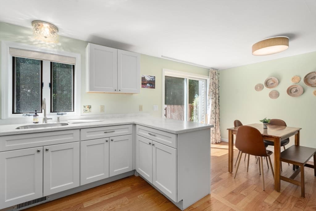 Condominium at 55 Littleton Rd # 11B, Ayer MA 01432, Ayer, photo 10 of 36