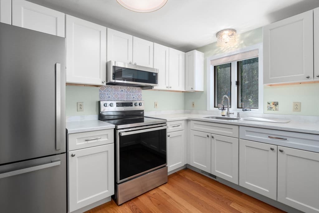 Condominium at 55 Littleton Rd # 11B, Ayer MA 01432, Ayer, photo 4 of 36