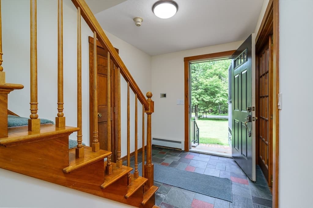 Single Family Residence at 123 Saunders Street, Gardner MA 01440, Gardner, photo 26 of 42
