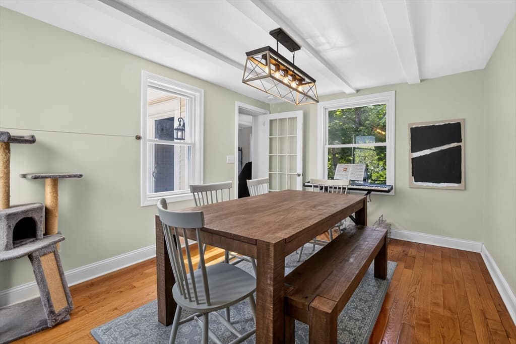 Single Family Residence at 6 Carter Pl, Woburn MA 01801, Woburn, photo 16 of 42