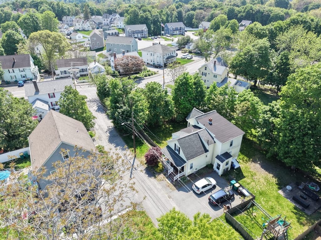 Single Family Residence at 6 Carter Pl, Woburn MA 01801, Woburn, photo 41 of 42