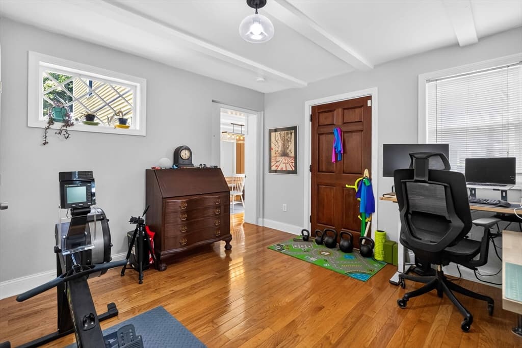 Single Family Residence at 6 Carter Pl, Woburn MA 01801, Woburn, photo 19 of 42