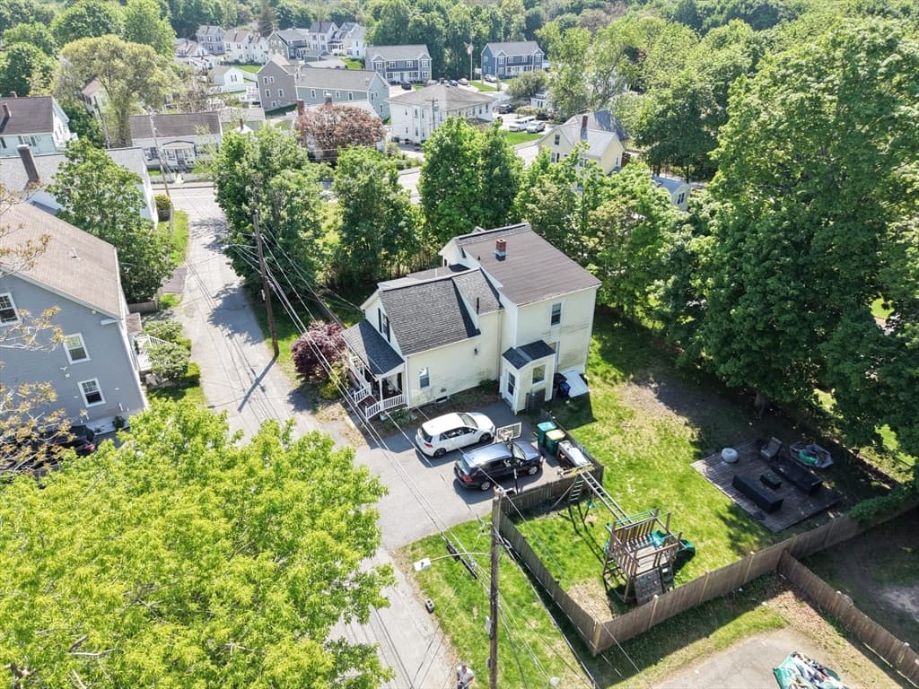 Single Family Residence at 6 Carter Pl, Woburn MA 01801, Woburn, photo 40 of 42
