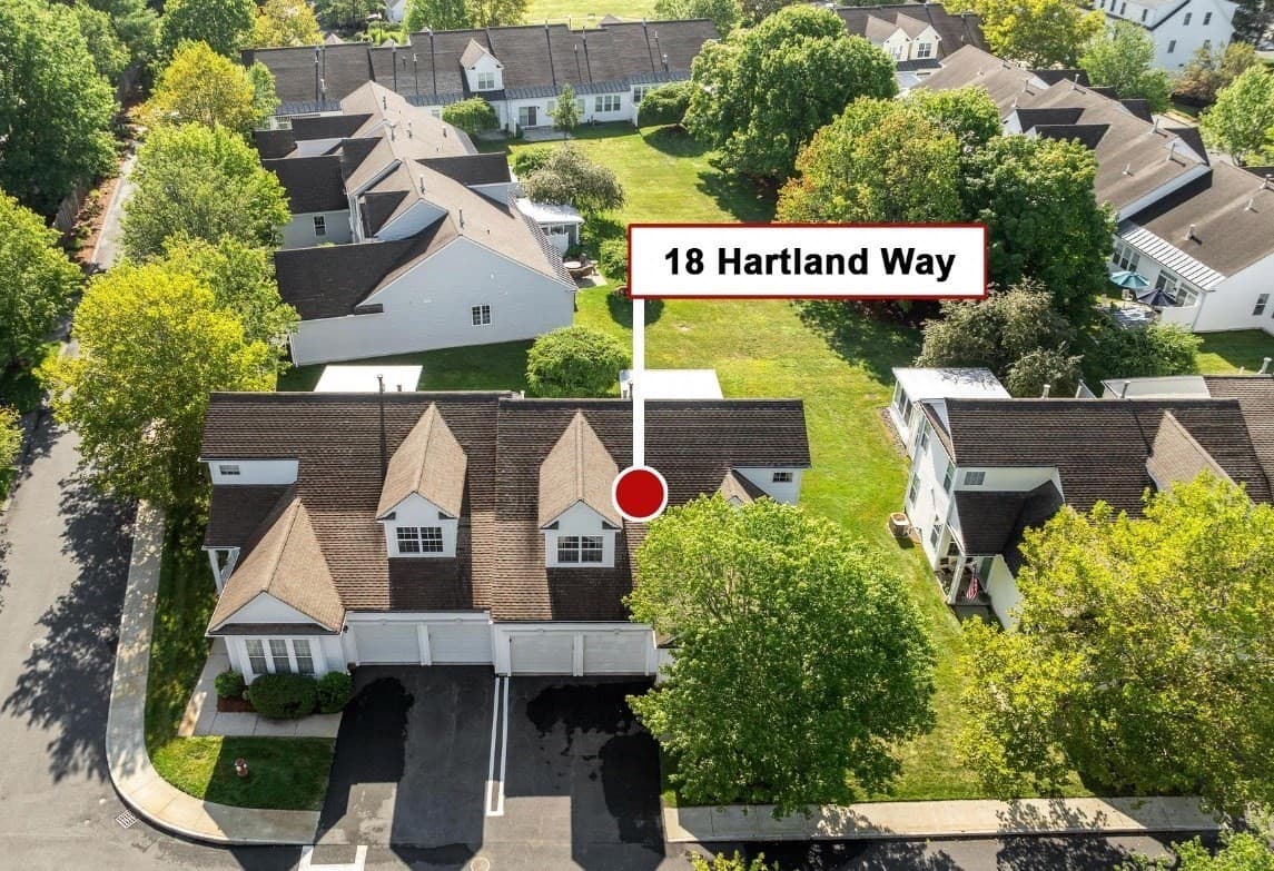 Condominium at 18 Hartland Way # 18, Acton MA 01720, Acton, photo 2 of 40