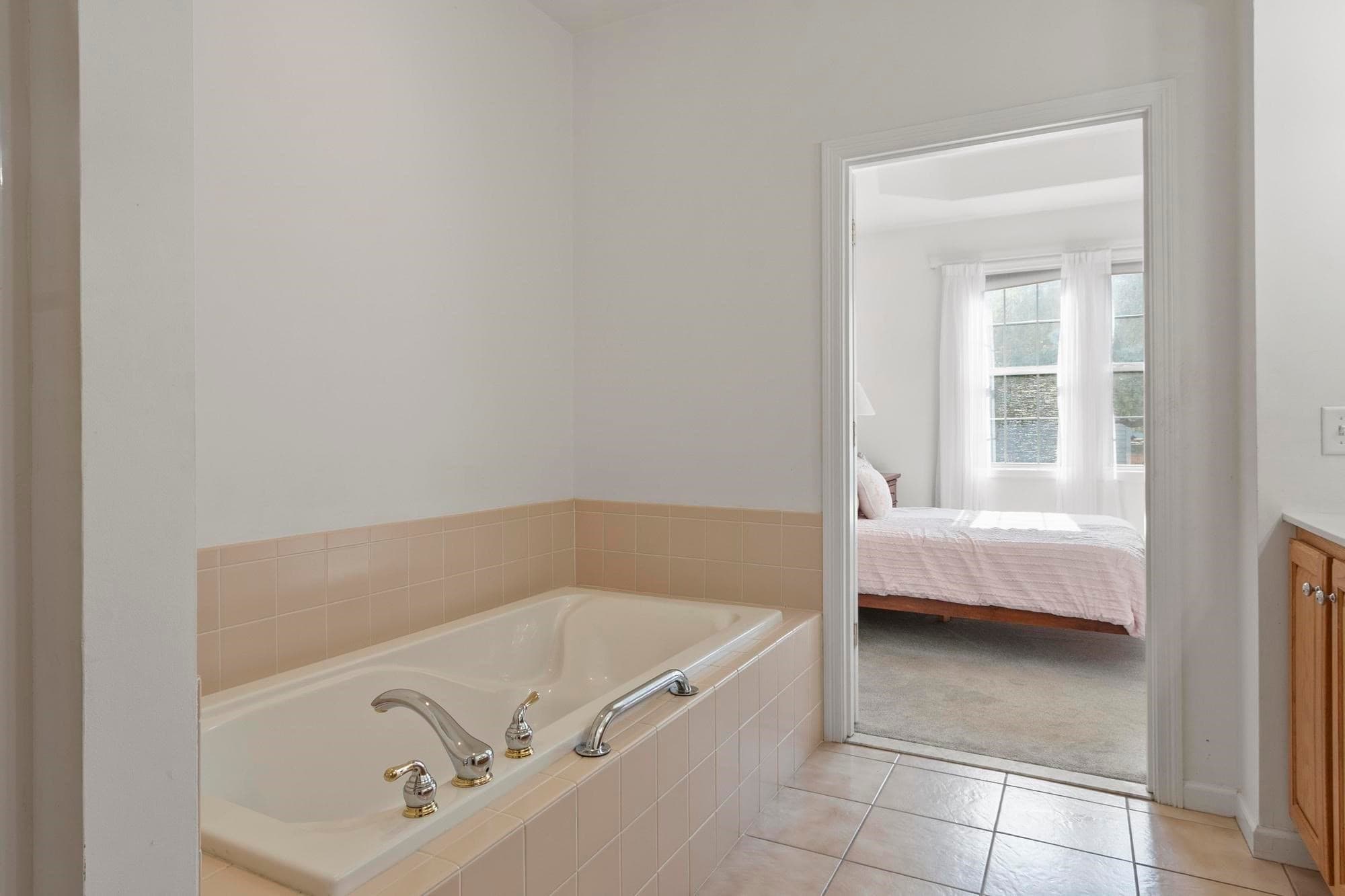 Condominium at 18 Hartland Way # 18, Acton MA 01720, Acton, photo 22 of 40