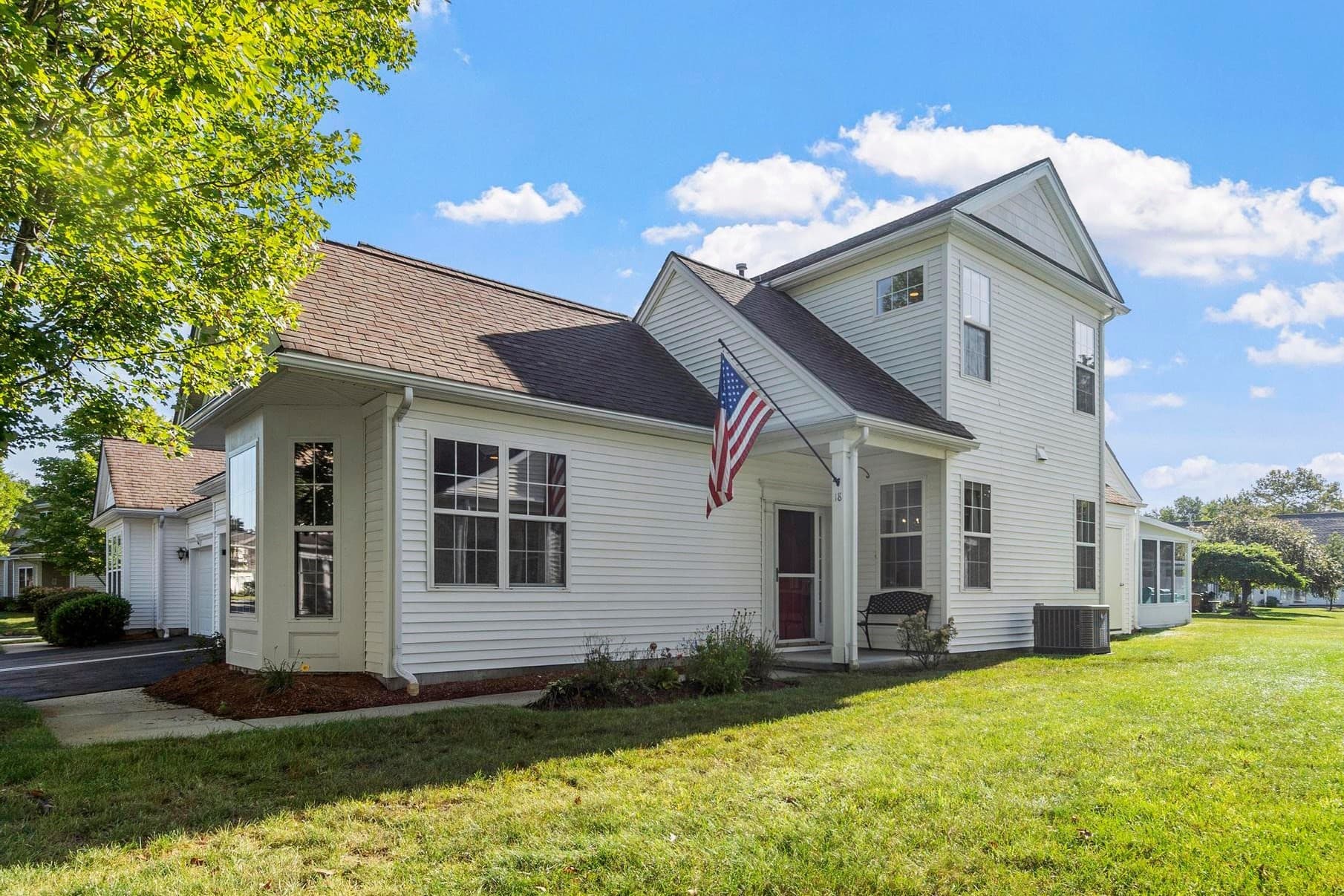 18 Hartland Way # 18, Acton MA 01720