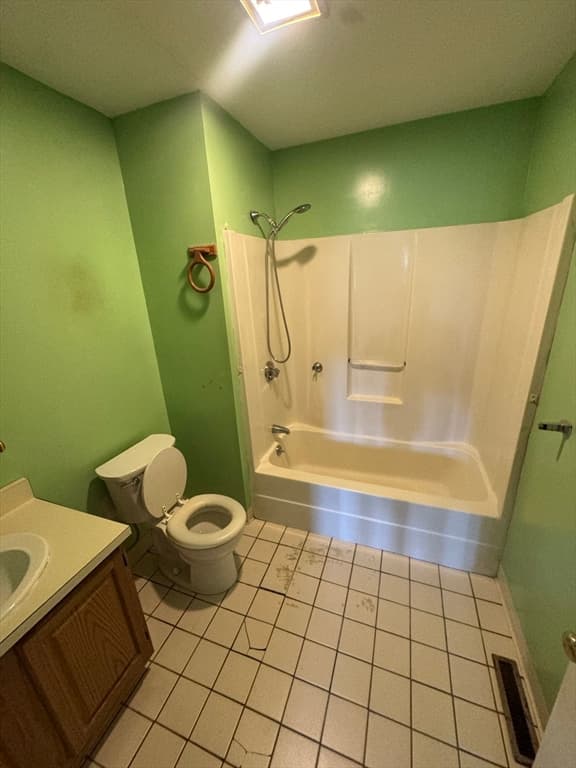 Condominium at 70 Saint James # 302, Boston MA 02119, Boston, photo 24 of 26