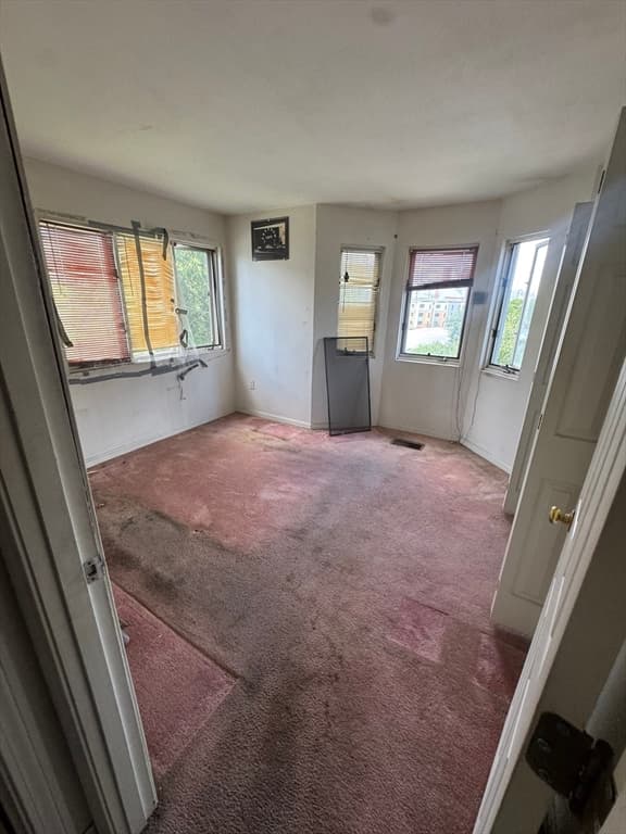 Condominium at 70 Saint James # 302, Boston MA 02119, Boston, photo 14 of 26