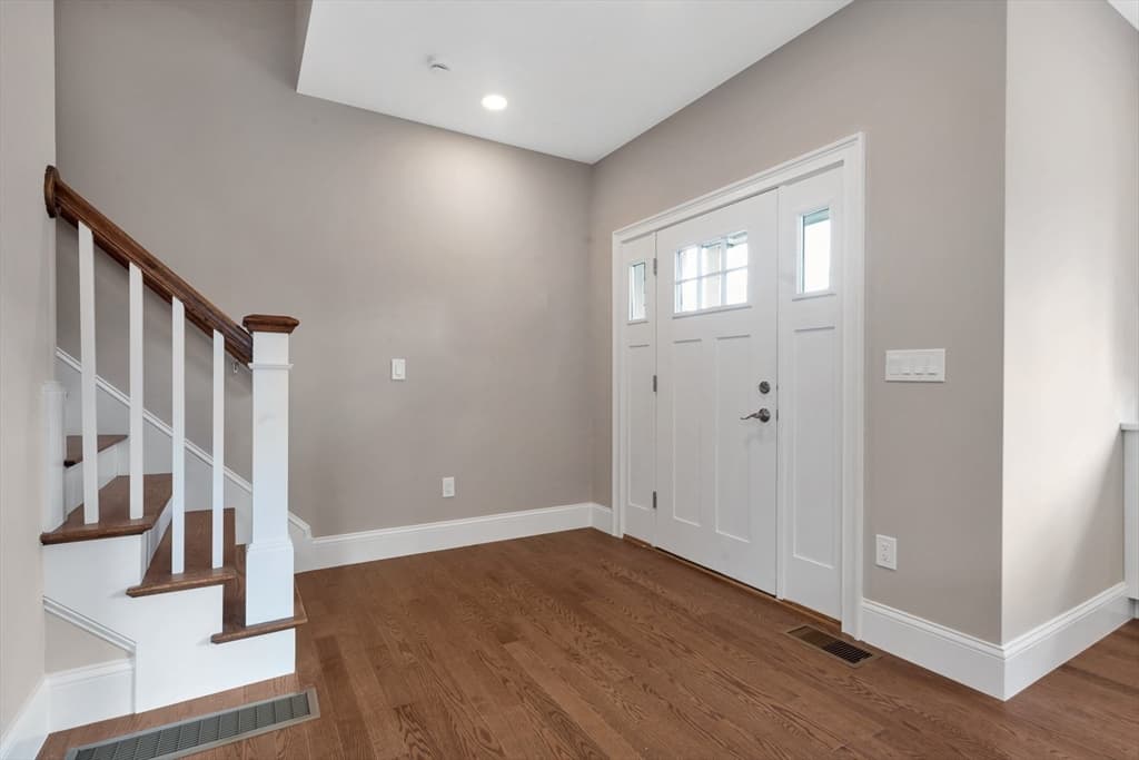 Condominium at 8 Weber Farm Road # 8, Wrentham MA 02093, Wrentham, photo 2 of 30