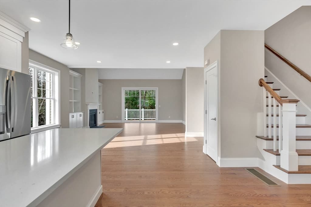 Condominium at 8 Weber Farm Road # 8, Wrentham MA 02093, Wrentham, photo 13 of 30