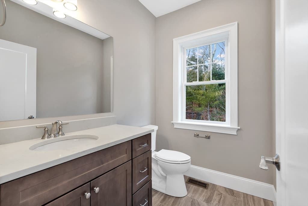 Condominium at 8 Weber Farm Road # 8, Wrentham MA 02093, Wrentham, photo 20 of 30
