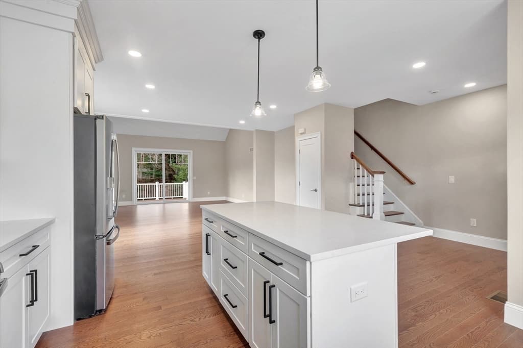 Condominium at 8 Weber Farm Road # 8, Wrentham MA 02093, Wrentham, photo 11 of 30