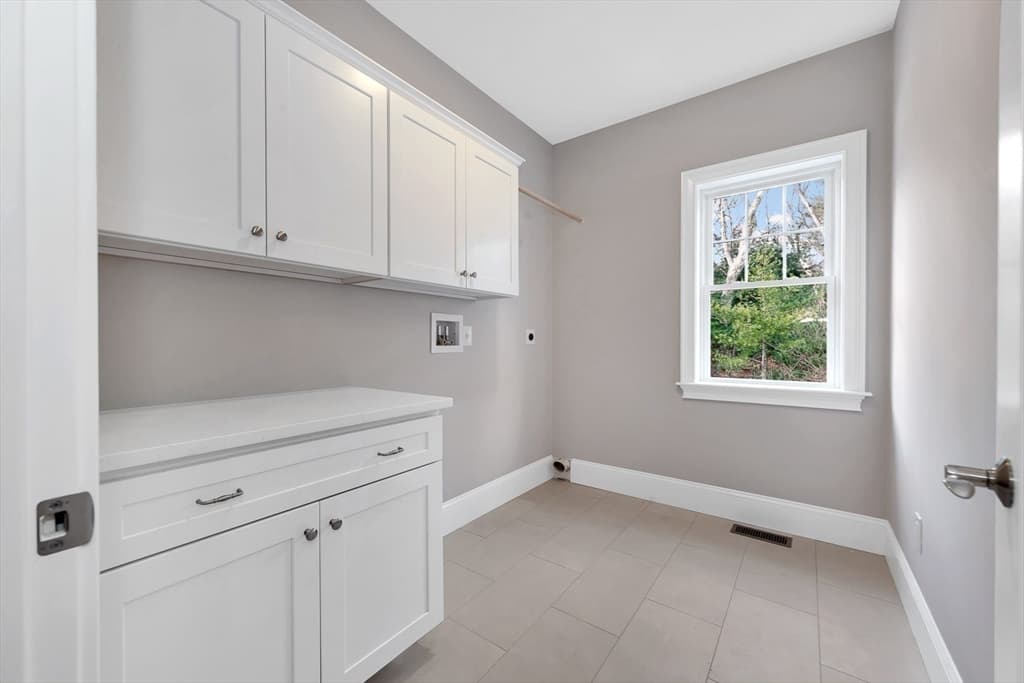 Condominium at 8 Weber Farm Road # 8, Wrentham MA 02093, Wrentham, photo 19 of 30