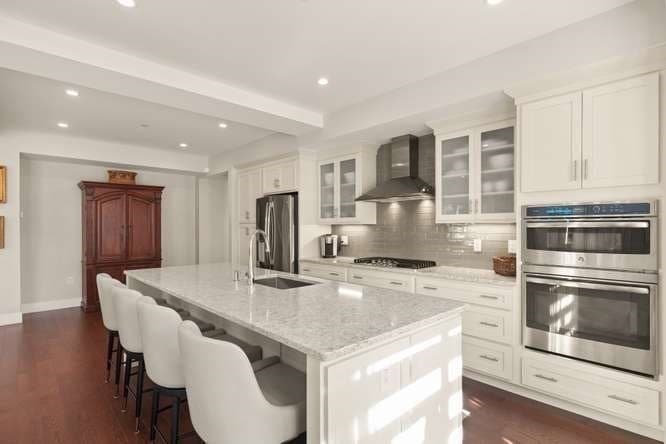 Condominium at 201 Elliott Street # 100, Beverly MA 01915, Beverly, photo 9 of 41