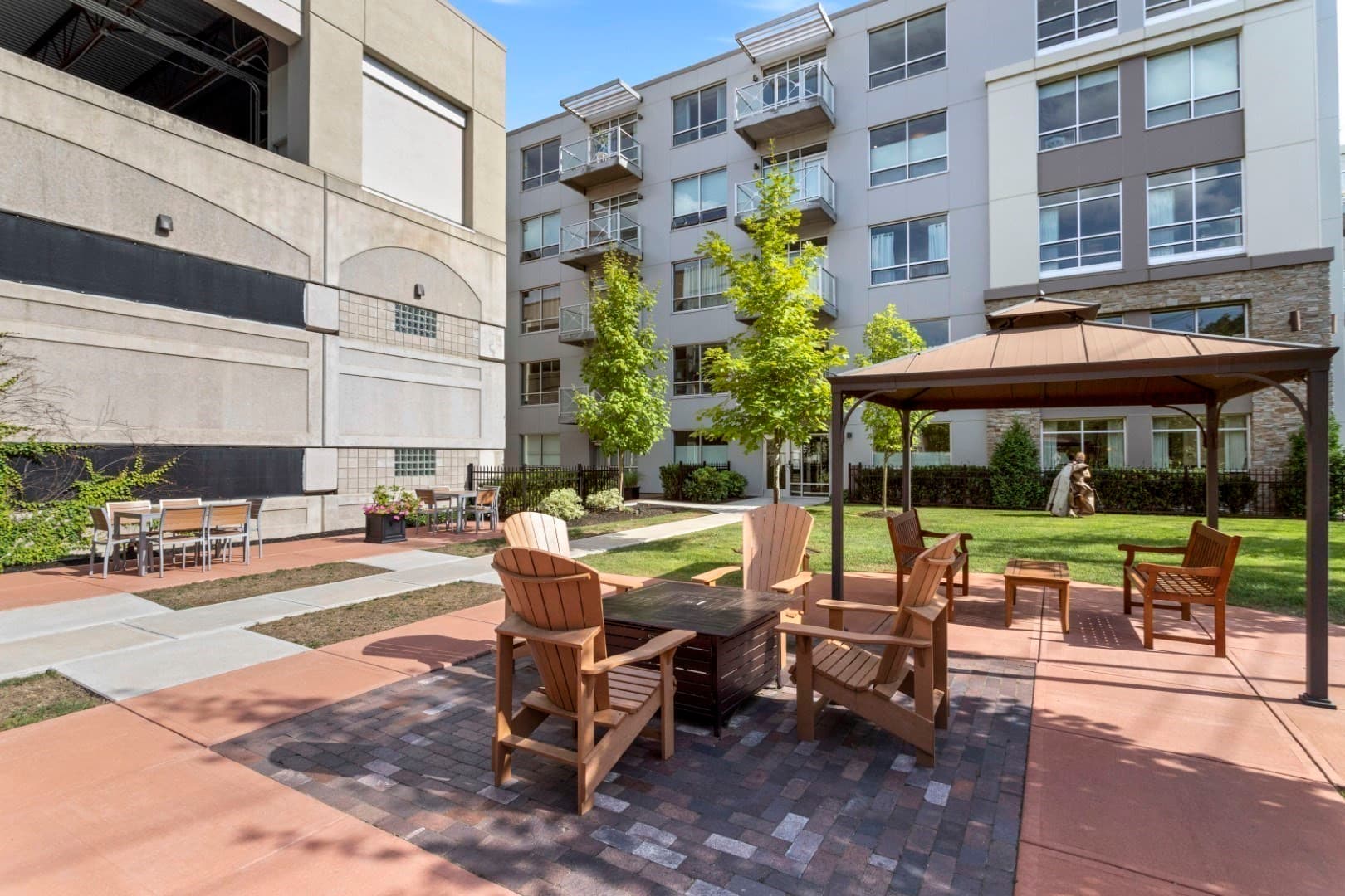 Condominium at 201 Elliott Street # 100, Beverly MA 01915, Beverly, photo 34 of 41