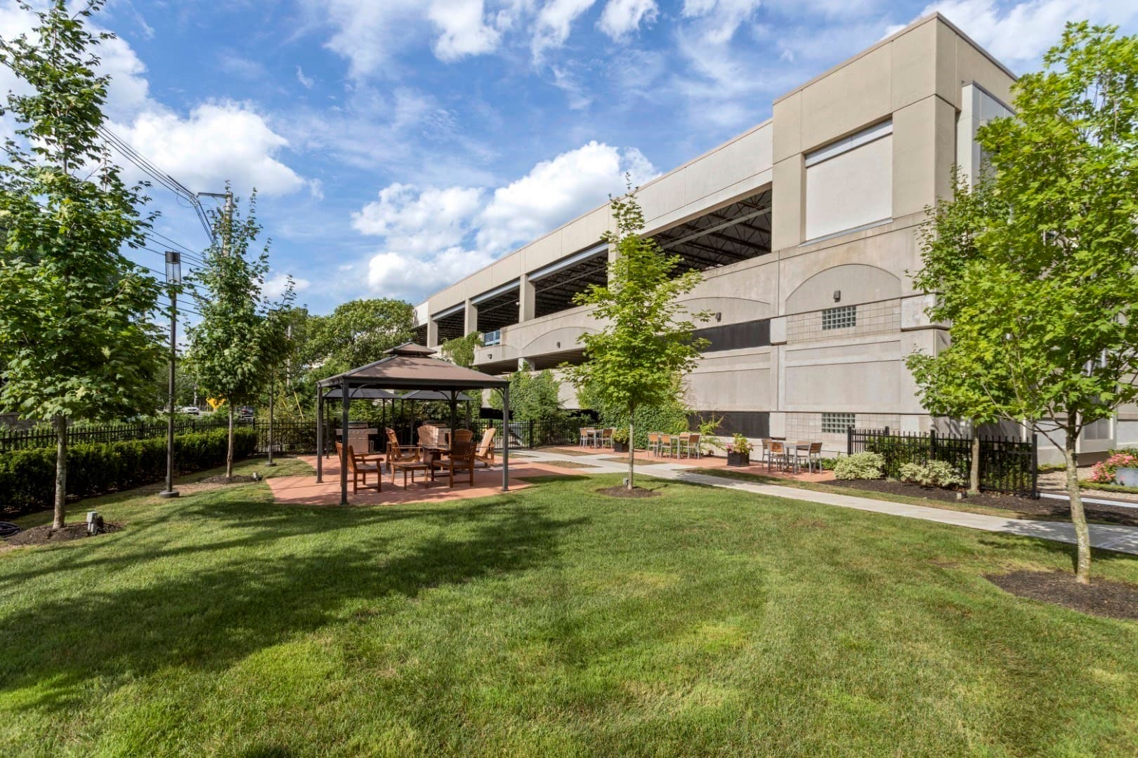 Condominium at 201 Elliott Street # 100, Beverly MA 01915, Beverly, photo 39 of 41