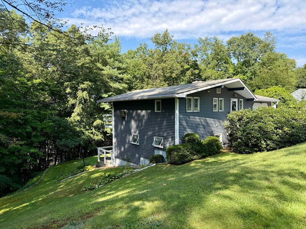 Single Family Residence at 4 Highland Circle, Montague MA 01376, Montague, photo 4 of 35