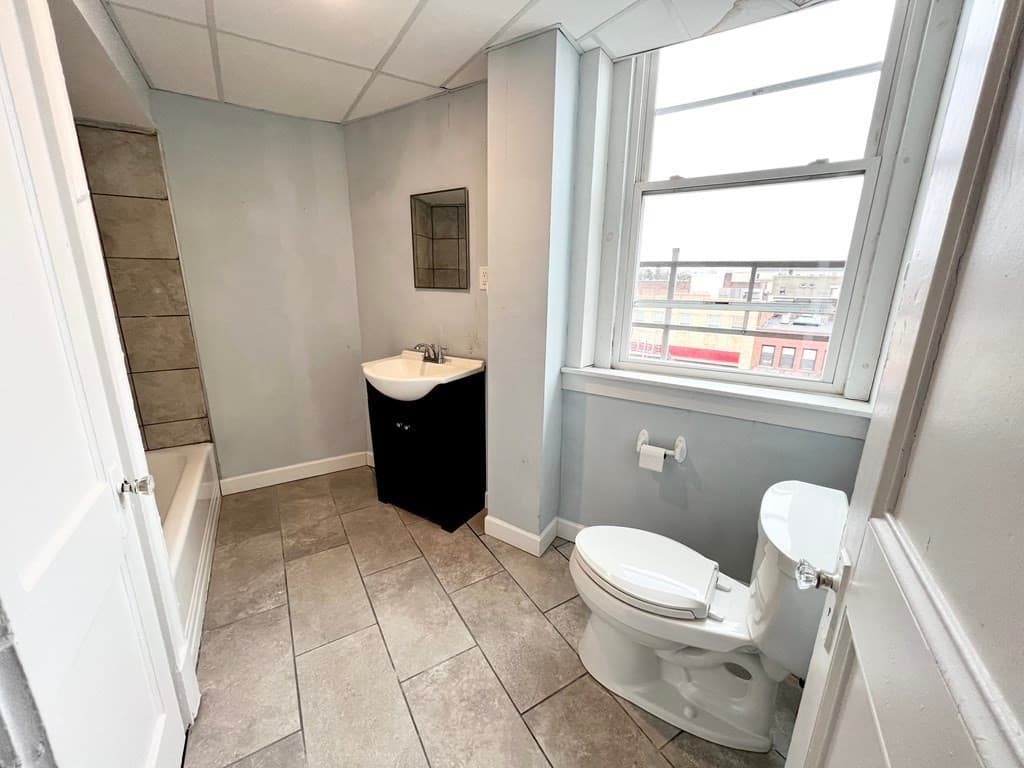 Commercial Sale at 9 Taunton Grn, Taunton MA 02780, Taunton, photo 9 of 11
