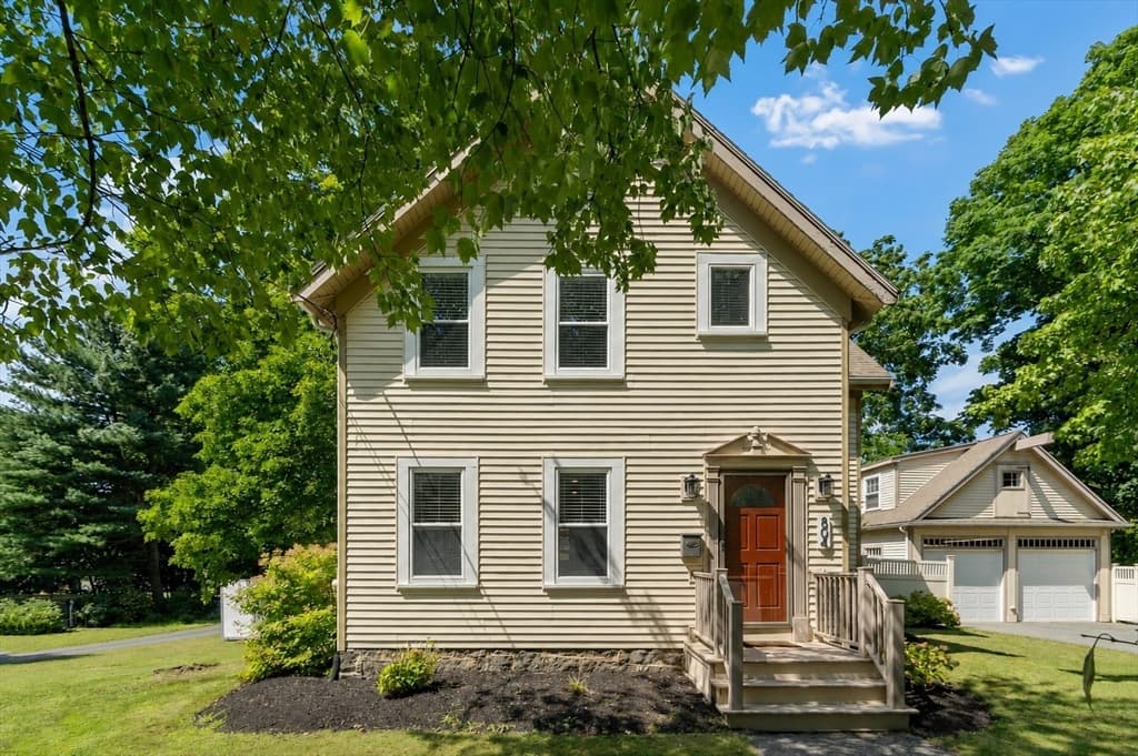 804 Main Street, Lynnfield MA 01940