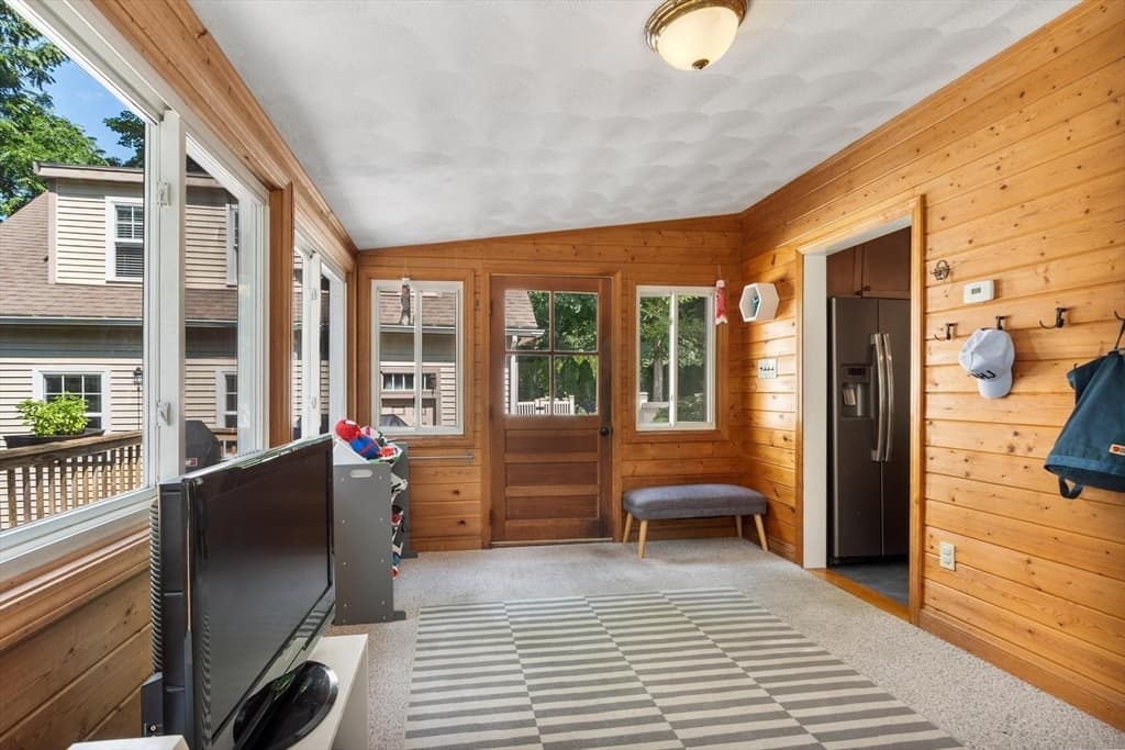 Single Family Residence at 804 Main Street, Lynnfield MA 01940, Lynnfield, photo 19 of 42