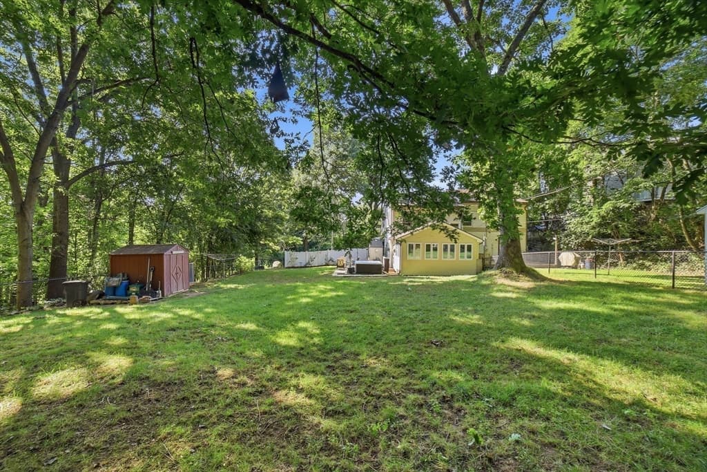 Single Family Residence at 31-A Belcourt Rd, Worcester MA 01605, Worcester, photo 42 of 42