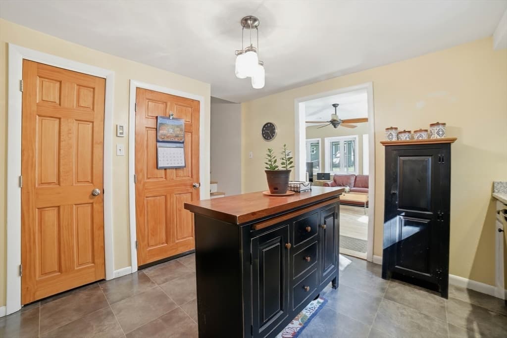 Single Family Residence at 31-A Belcourt Rd, Worcester MA 01605, Worcester, photo 22 of 42