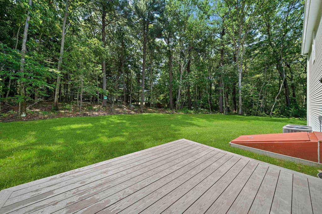Single Family Residence at 4 Clarendon Circle, Holbrook MA 02343, Holbrook, photo 27 of 39