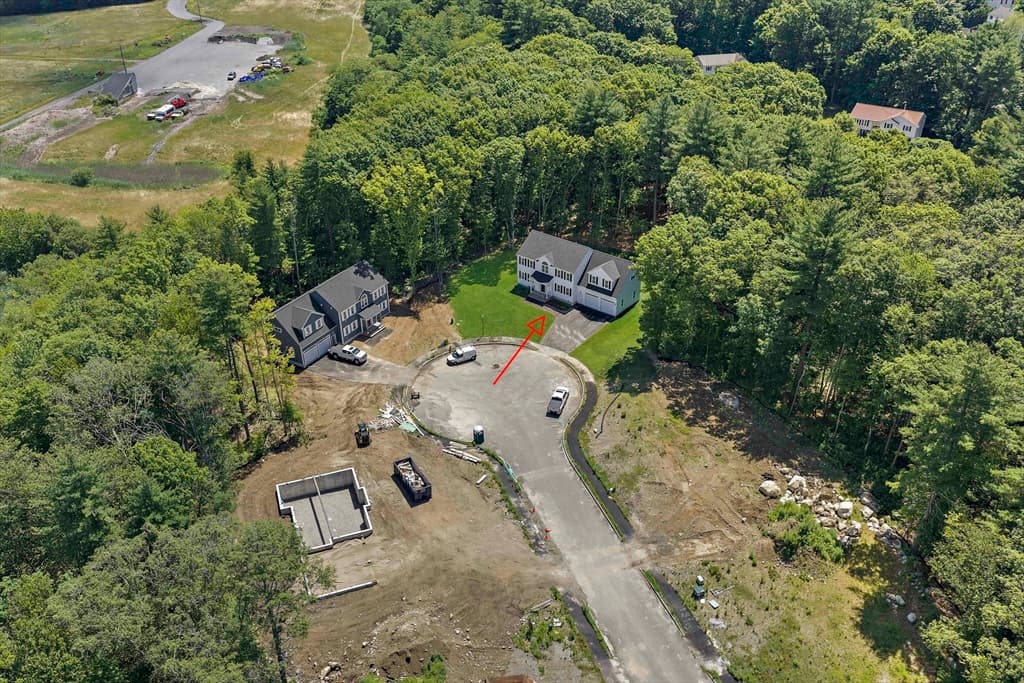 Single Family Residence at 4 Clarendon Circle, Holbrook MA 02343, Holbrook, photo 39 of 39