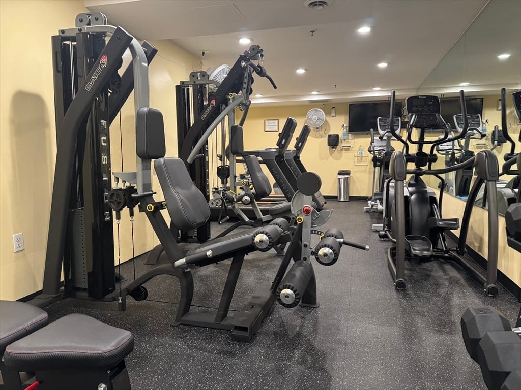 Condominium at 350 Revere Beach Blvd # 2C, Revere MA 02151, Revere, photo 17 of 40