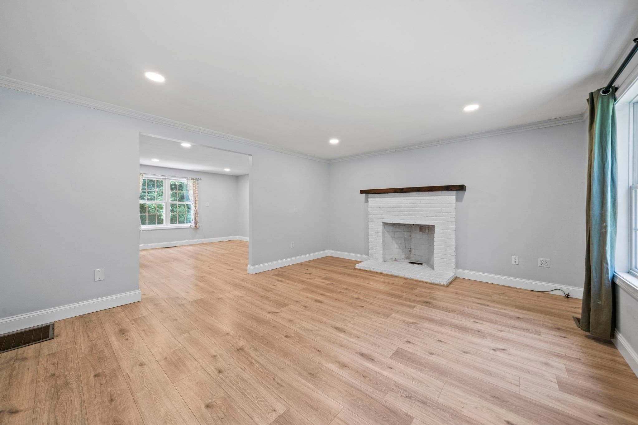 Single Family Residence at 379 West Washington Street, Hanson MA 02341, Hanson, photo 12 of 42